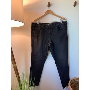 Universal Thread black Denim Ankle Jeans